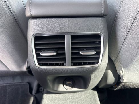 Used 2020 Hyundai Sonata SEL w/ Convenience Package image 16