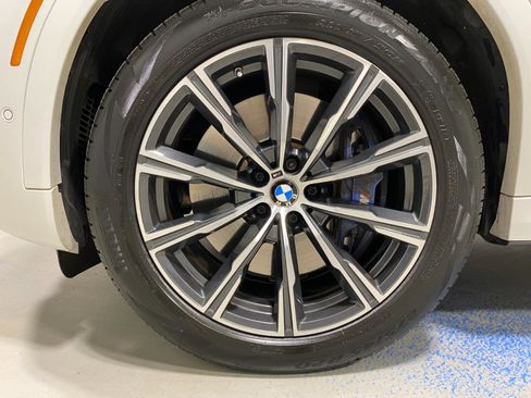 Used 2022 BMW X6 M50i w/ Executive Package image 24