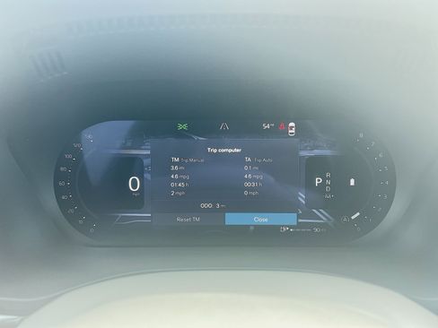 New 2026 Volvo XC60 B5 Ultra w/ Protection Package Premier image 17