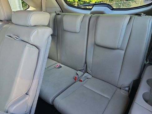 Used 2018 Toyota Highlander XLE w/ Protection Package #3 AWD/4WD image 31