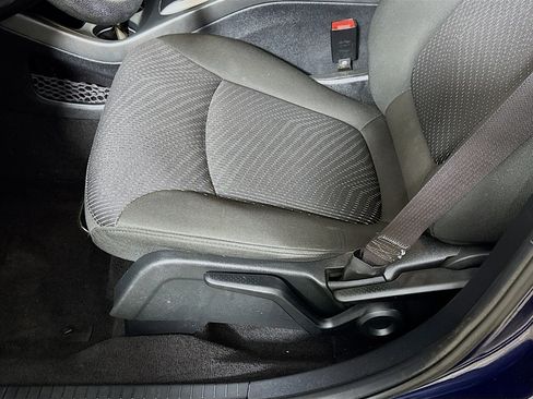 Used 2019 Dodge Journey SE image 19