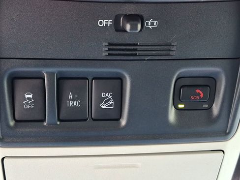 Used 2024 Toyota 4Runner SR5 AWD/4WD image 29