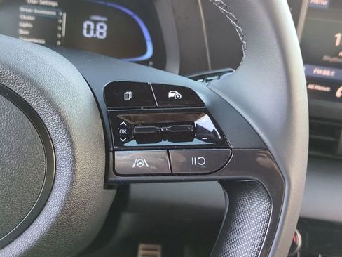 Certified 2025 Hyundai Elantra Sport w/ Cargo Package image 22