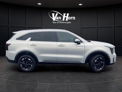 New 2026 Kia Sorento S