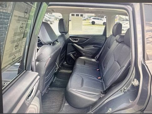 Used 2020 Subaru Forester Limited w/ Popular Package #3 AWD/4WD image 8