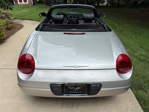 Used 2005 Ford Thunderbird RWD image 52