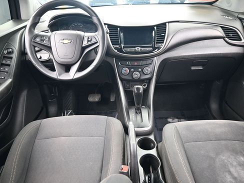 Used 2019 Chevrolet Trax LS w/ Tint and Cruise Package image 35
