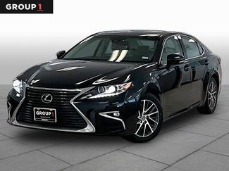 Used 2018 Lexus ES 350 w/ Luxury Package w/Wood Trim FWD video 1