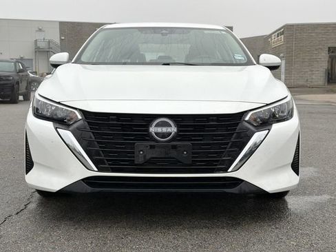 Used 2024 Nissan Sentra SV image 8