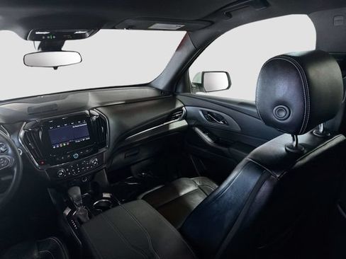Used 2023 Chevrolet Traverse LT AWD/4WD image 22