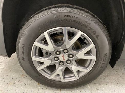 Used 2021 GMC Acadia SLT w/ Preferred Package image 7