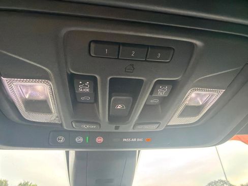 Used 2019 GMC Sierra 1500 AT4 w/ Technology Package AWD/4WD image 31