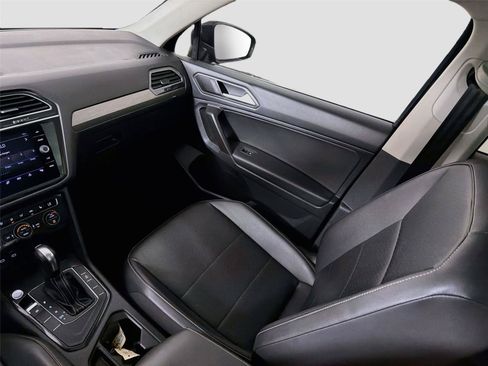 Used 2021 Volkswagen Tiguan S FWD image 23