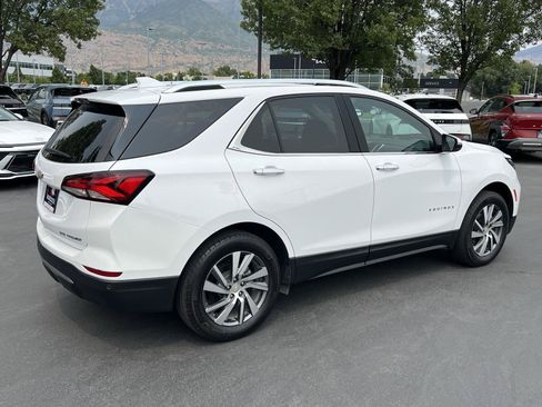 Used 2024 Chevrolet Equinox Premier AWD/4WD image 7