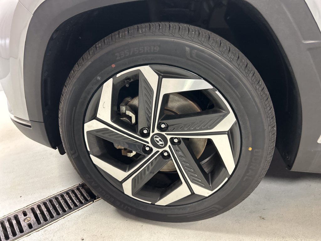 Used 2022 Hyundai Tucson SEL w/ Convenience + Premium Package FWD image 9