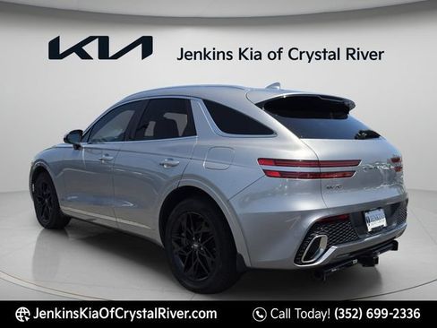 Used 2024 Genesis GV70 2.5T w/ Advanced Package AWD/4WD image 10