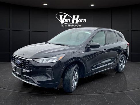 Used 2024 Ford Escape ST-Line w/ Tech Pack #1 AWD/4WD image 3