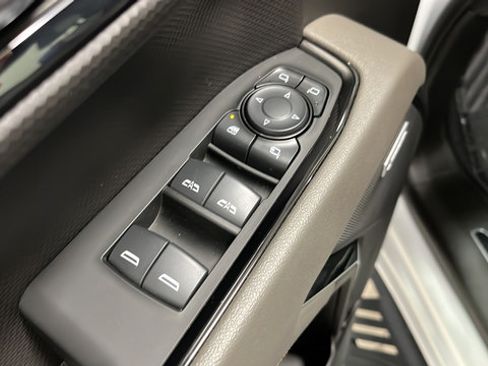 Used 2024 Chevrolet Silverado 1500 ZR2 w/ Technology Package AWD/4WD image 22