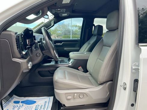 Used 2022 GMC Sierra 1500 SLT w/ SLT Premium Plus Package image 12