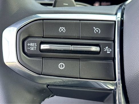 New 2026 GMC Acadia Elevation w/ Elevation Premium Package FWD image 17