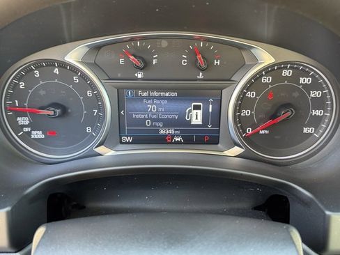 Used 2024 GMC Terrain SLE w/ Fleet Convenience Package image 16