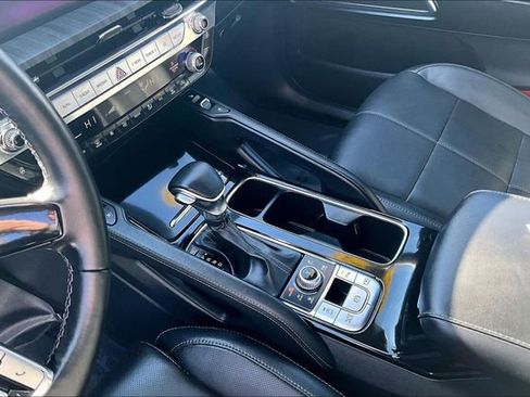 Used 2023 Kia Telluride SX image 13