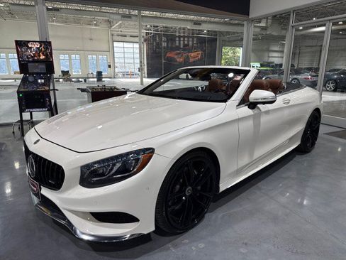 Used 2017 Mercedes-Benz S 550 Cabriolet image 1