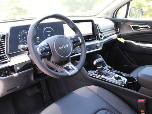 New 2024 Kia Sportage SX image 22