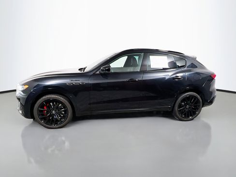 Used 2022 Maserati Levante Modena AWD/4WD image 9