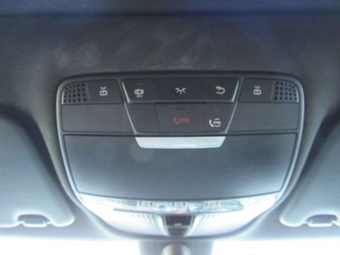 Used 2019 Mercedes-Benz C 300 Sedan image 56