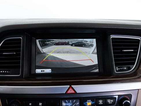 Used 2015 Hyundai Genesis 3.8 w/ Option Group 02 RWD image 20