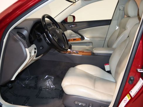Used 2009 Lexus IS 250 AWD image 31