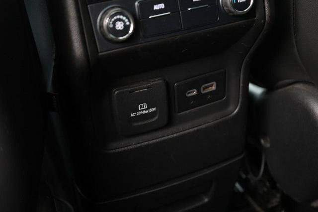 Used 2020 GMC Acadia SLT FWD image 24