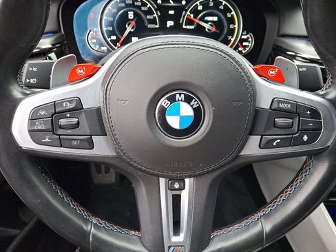 Used 2018 BMW M5 image 16