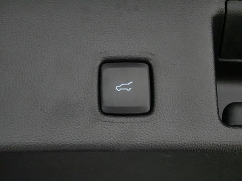 Used 2023 Ford Escape ST-Line Elite w/ Premium Technology Package image 18