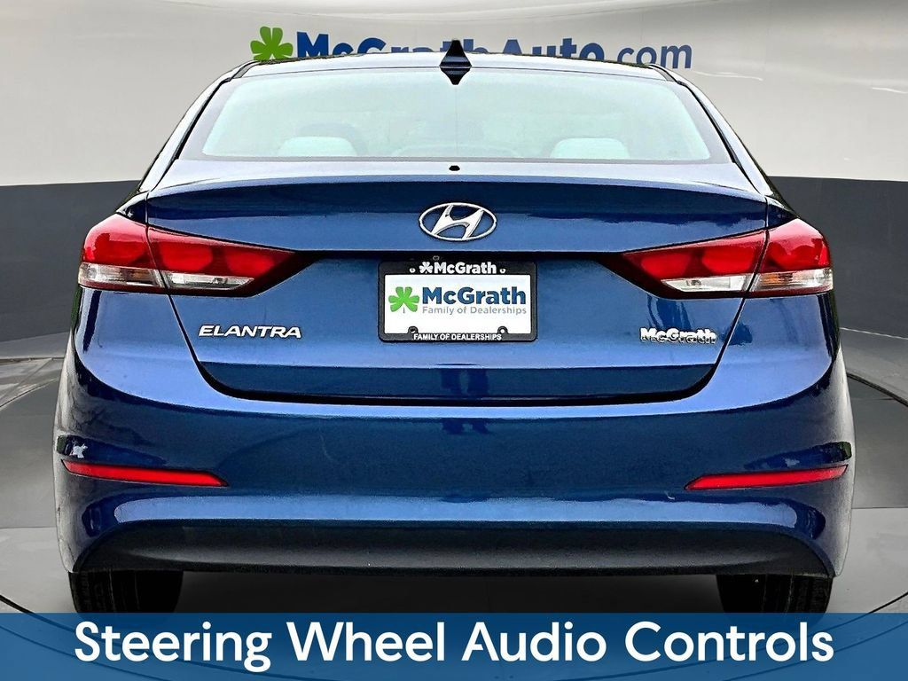 Used 2013 Hyundai Elantra Limited w/ Technology Pkg FWD image 7