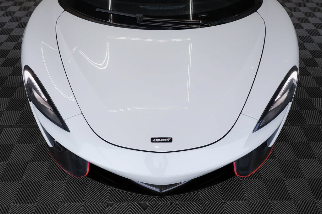 Used 2018 McLaren 570S Spider RWD image 9