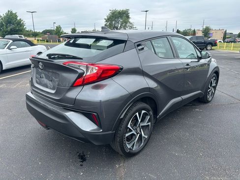 Used 2018 Toyota C-HR XLE FWD image 9