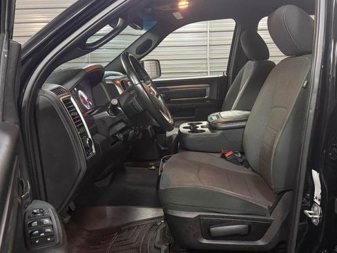 Used 2022 RAM 1500 Classic Warlock image 15