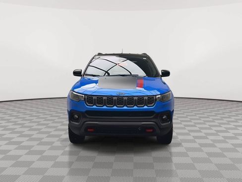 Used 2025 Jeep Compass Trailhawk AWD/4WD image 29