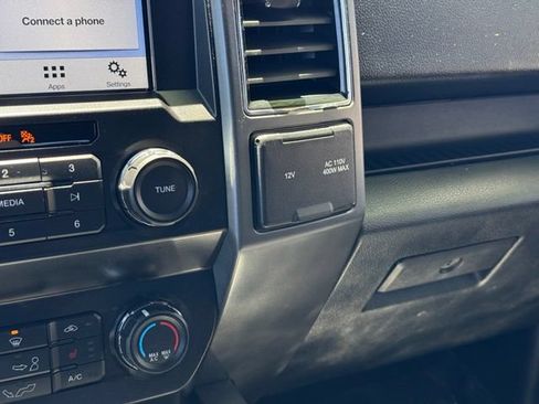 Certified 2019 Ford F150 XLT w/ Equipment Group 302A Luxury AWD/4WD image 15