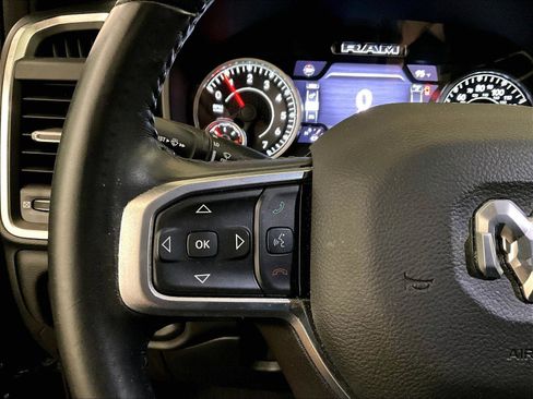 Used 2022 RAM 1500 Laramie w/ Sport Appearance Package AWD/4WD image 17