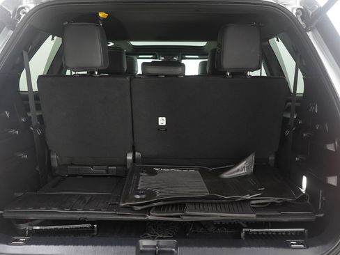 Used 2026 Toyota Sequoia Limited w/ TRD Off-Road Package image 11