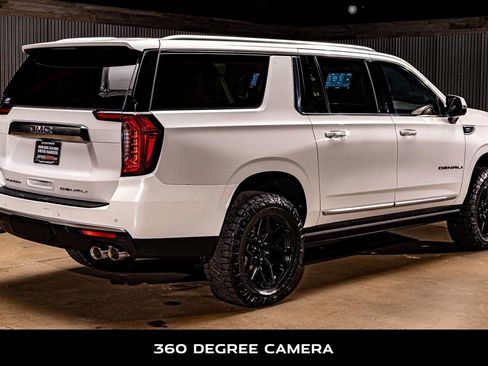 Used 2021 GMC Yukon XL Denali w/ Denali Ultimate Package image 10