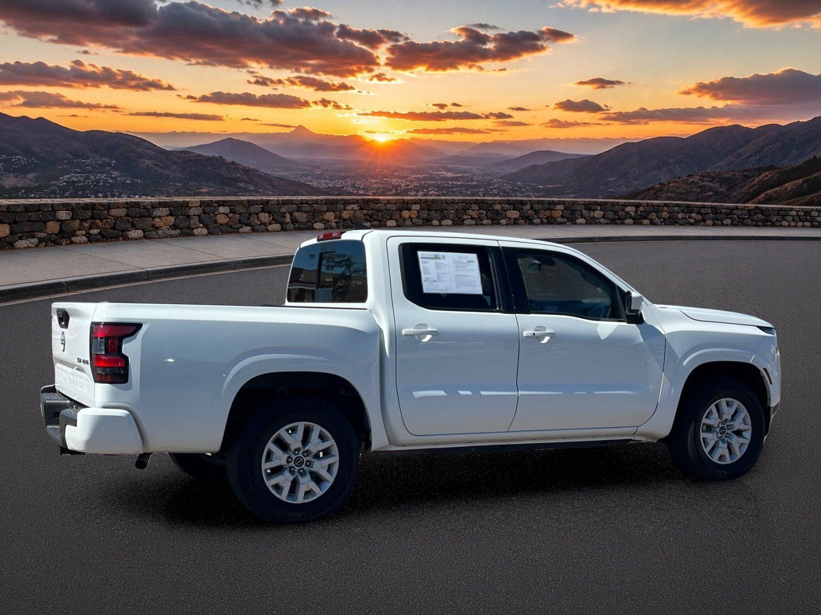 Used 2024 Nissan Frontier SV w/ SV Convenience Package AWD/4WD image 5