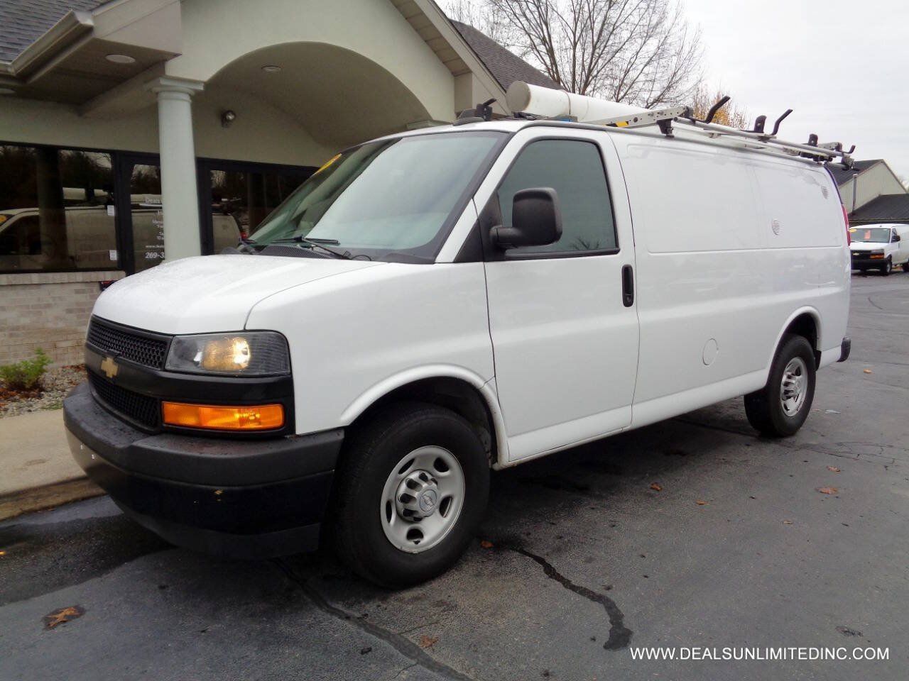 Used 2019 Chevrolet Express 2500 w/ Driver Convenience Package RWD image 1