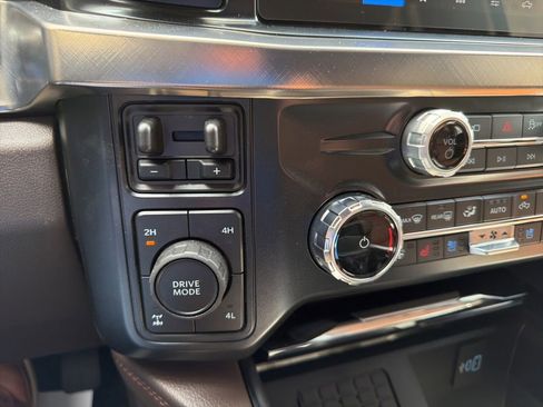 Used 2026 Ford F250 King Ranch w/ Chrome Package AWD/4WD image 19