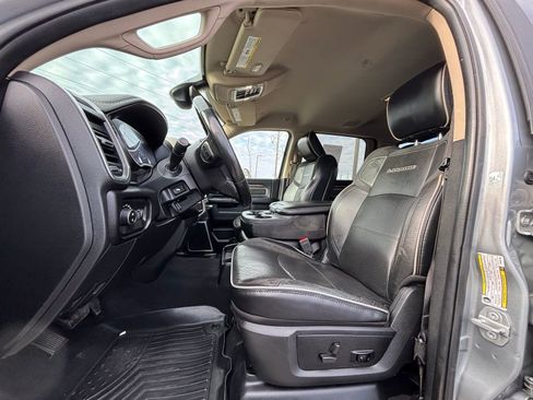 Used 2021 RAM 2500 Laramie image 12