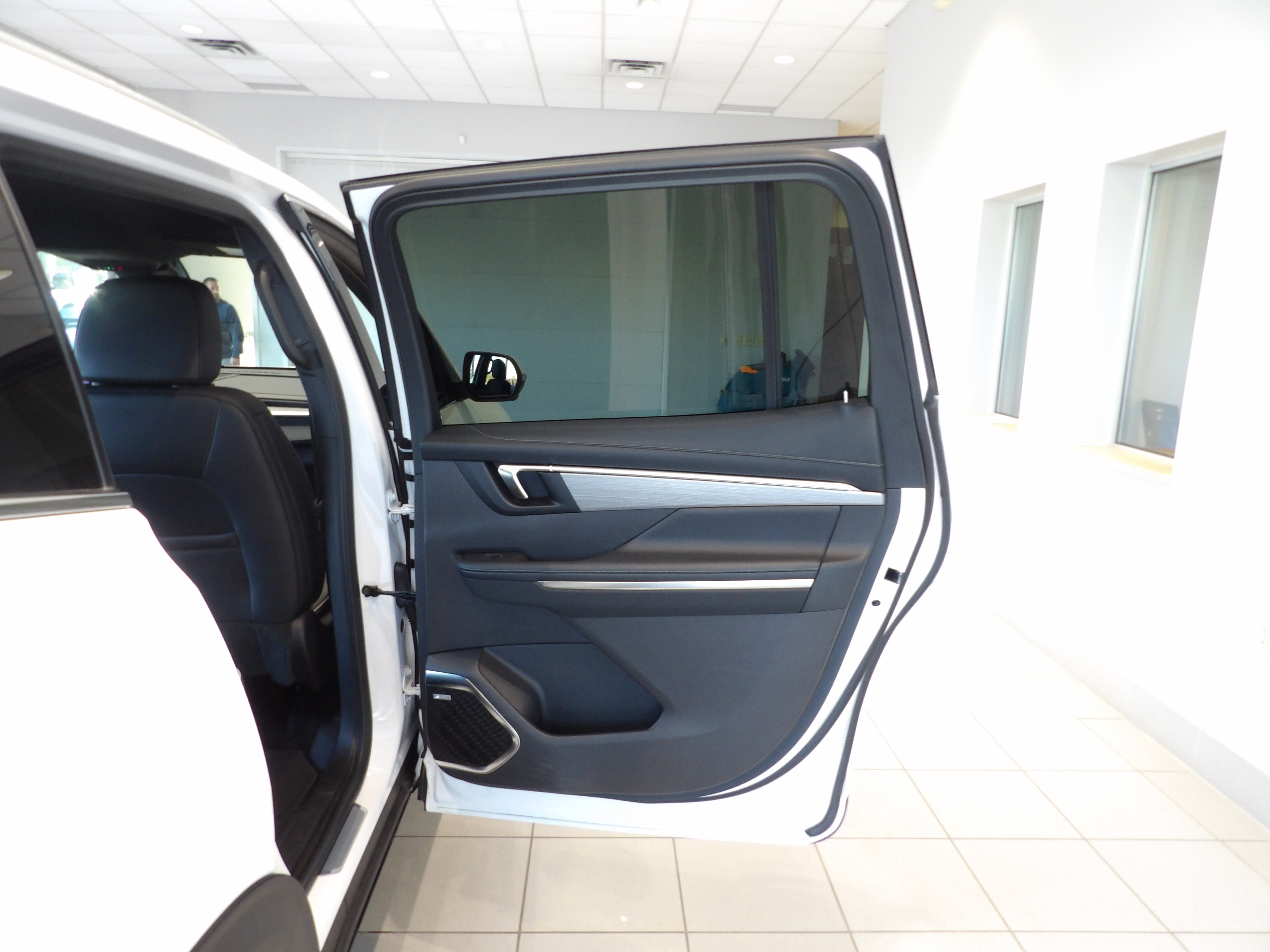 Used 2026 Buick Enclave Preferred AWD/4WD image 22