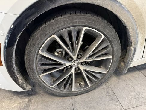 Used 2024 Toyota Prius Limited w/ Limited Premium Package image 5